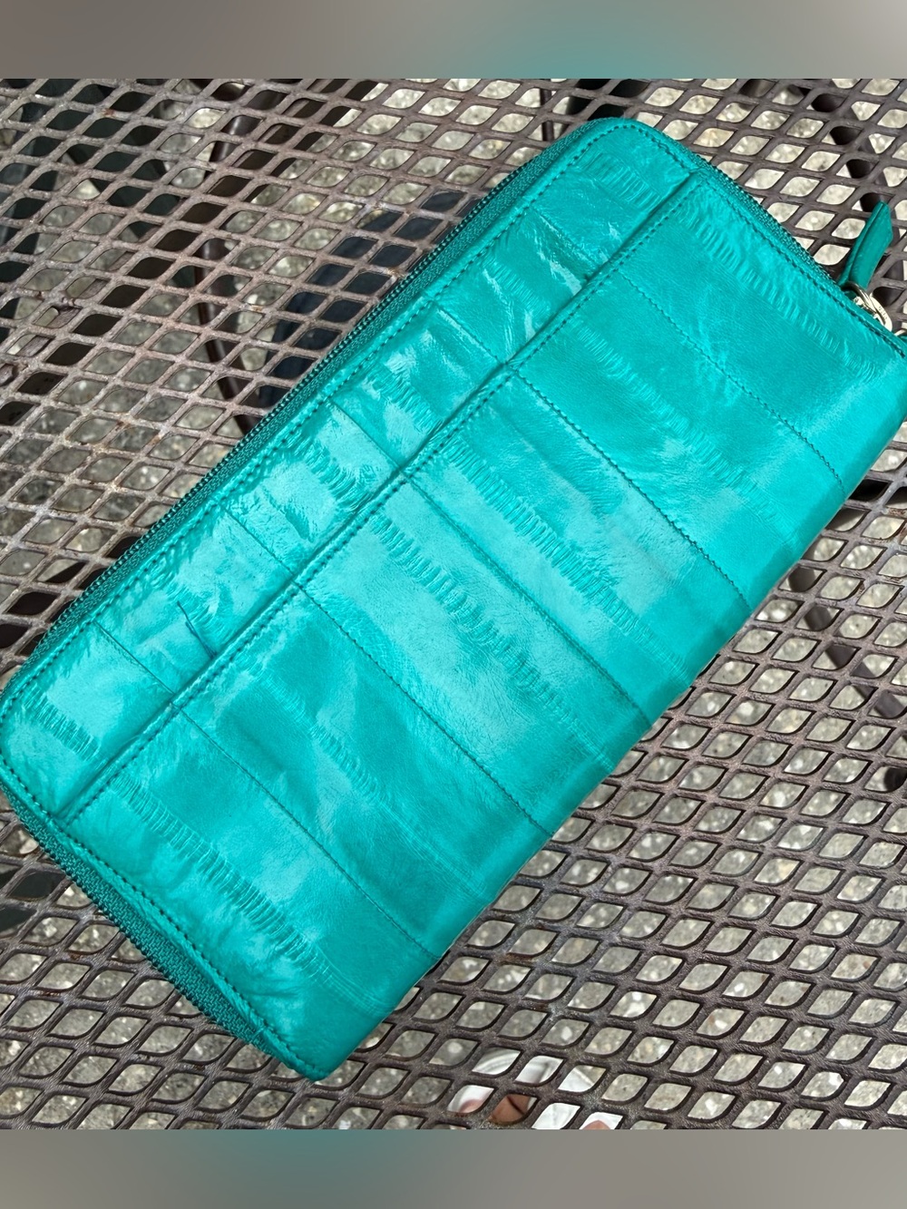 Genuine Eel Skin Leather Emerald Green Wallet Bifold Zip Around Purse Bag VTG